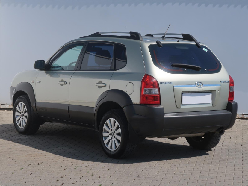 Hyundai Tucson, 2004