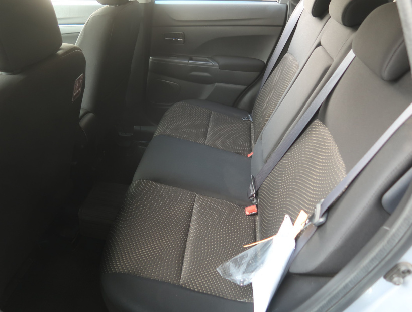 Mitsubishi ASX, 2015