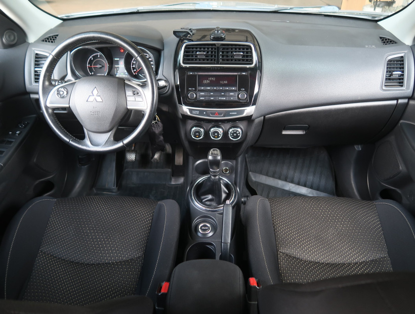 Mitsubishi ASX, 2015