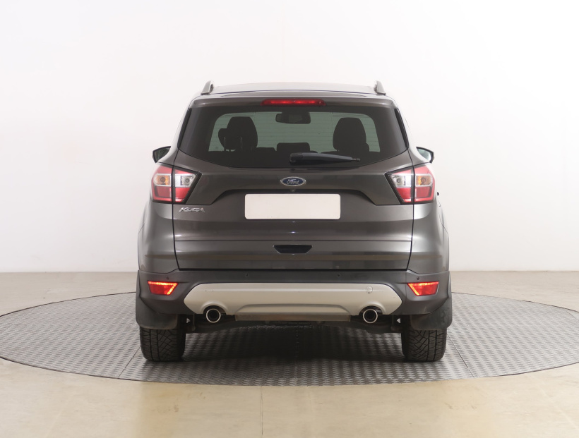 Ford Kuga, 2017