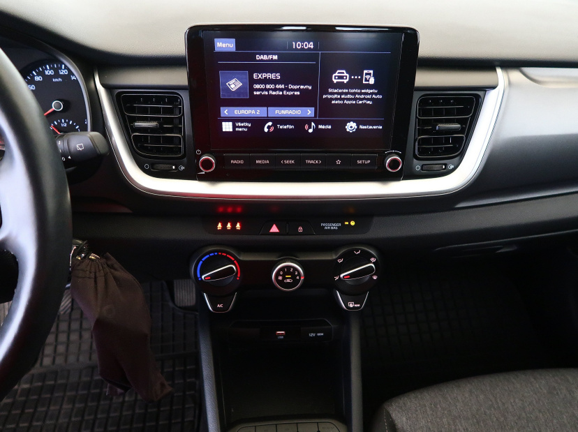 Kia Stonic, 2021