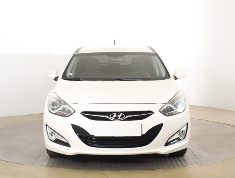 Hyundai i40, 2012
