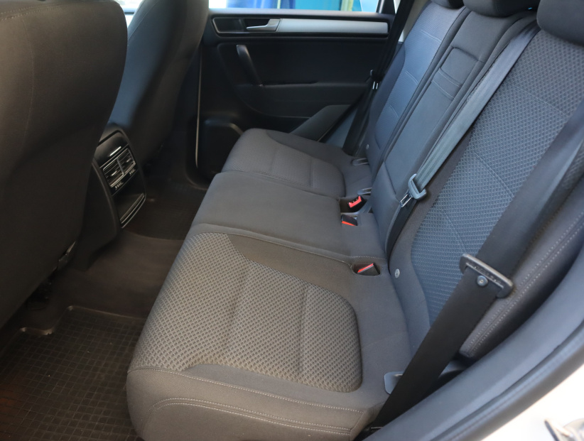 Volkswagen Touareg, 2016