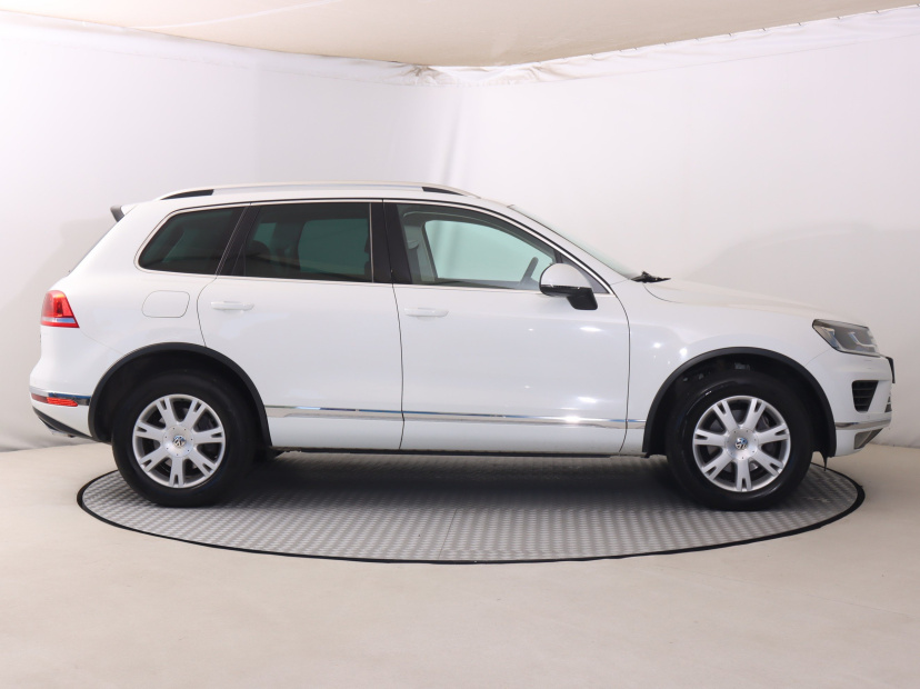 Volkswagen Touareg, 2016