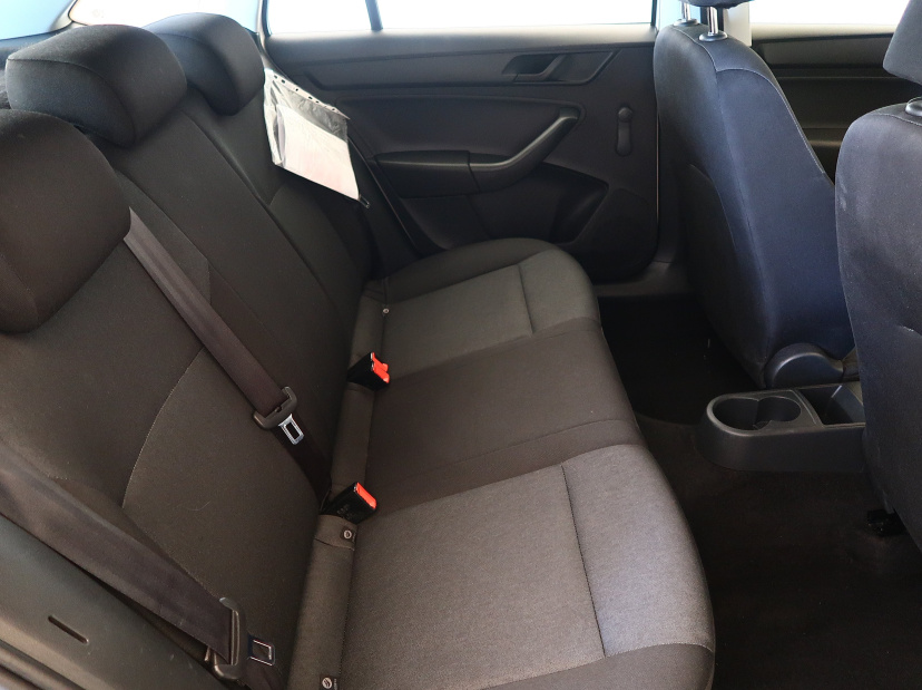 Škoda Rapid Spaceback, 2015