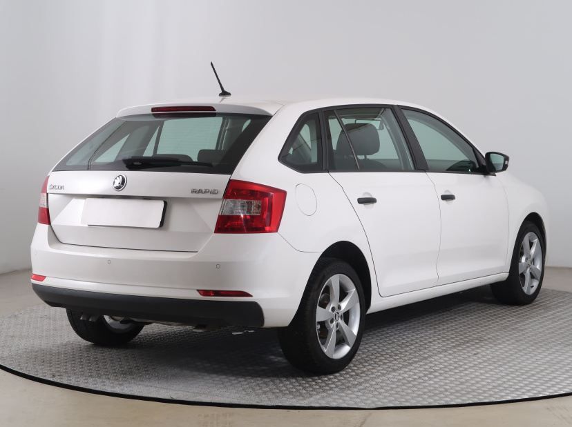 Škoda Rapid Spaceback, 2015
