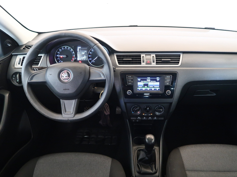 Škoda Rapid Spaceback, 2015
