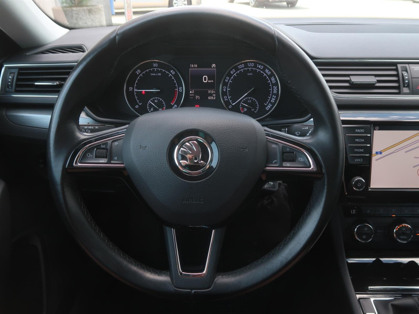 Škoda Superb, 2016