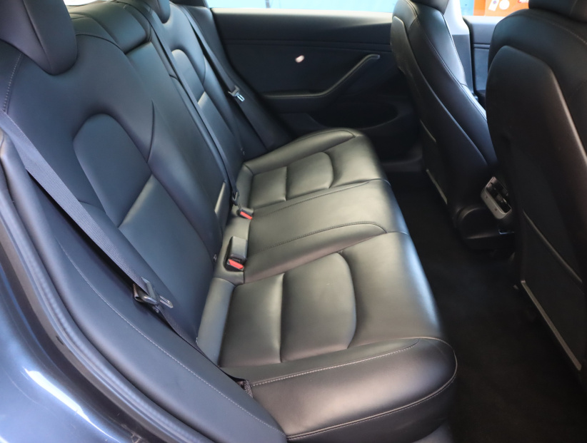 Tesla Model 3, 2019