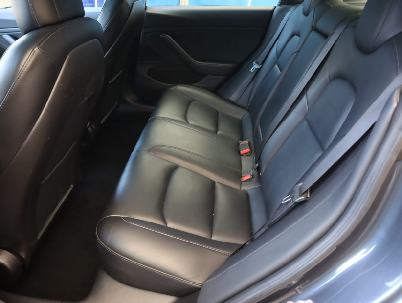 Tesla Model 3, 2019