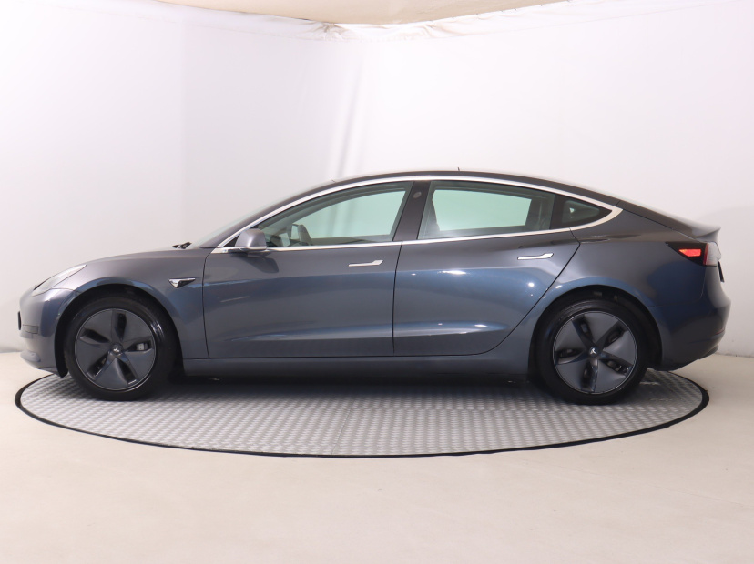 Tesla Model 3, 2019