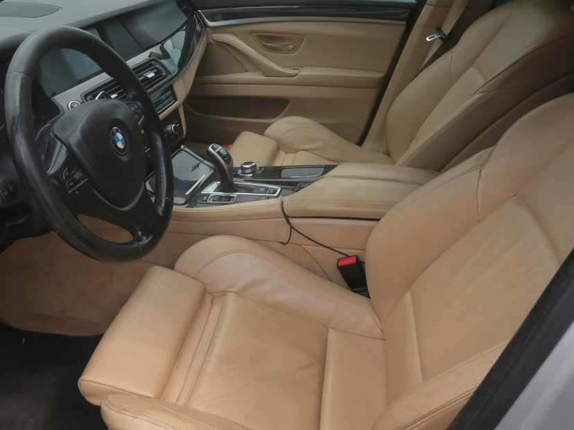 BMW 5, 2010