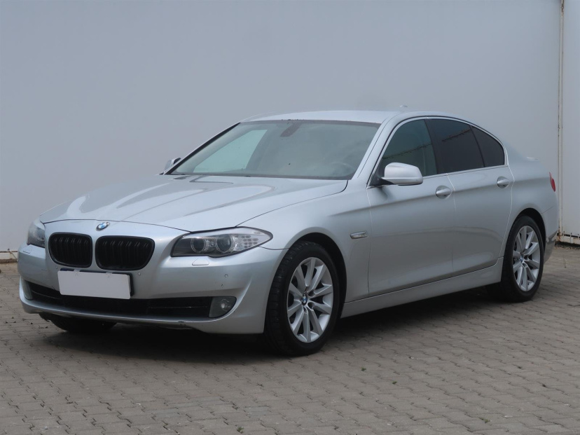 BMW 5, 2010