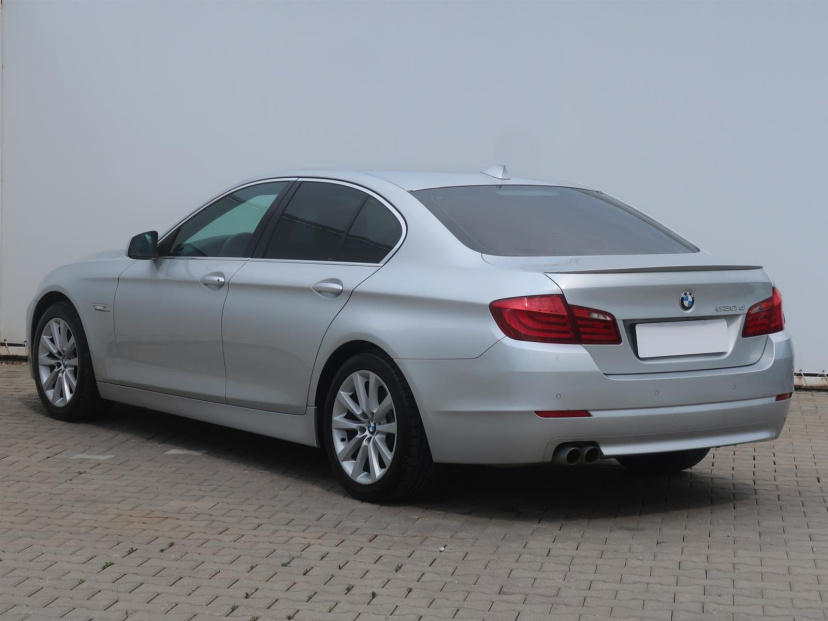 BMW 5, 2010
