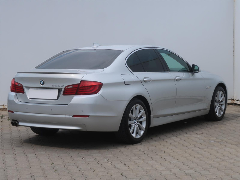 BMW 5, 2010