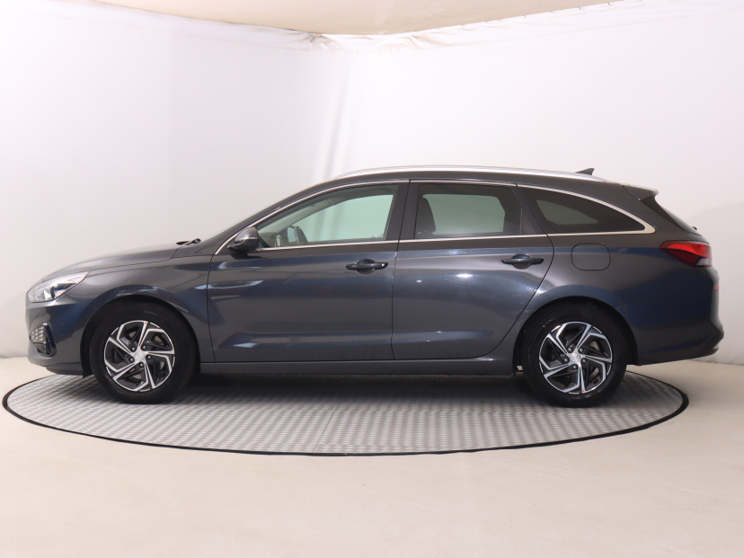 Hyundai i30, 2023