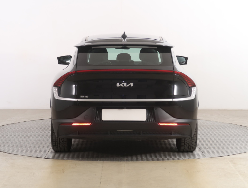 Kia EV6, 2022