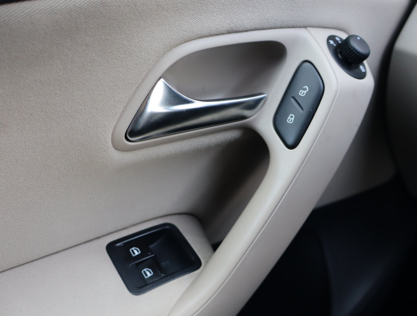 Volkswagen Polo, 2013