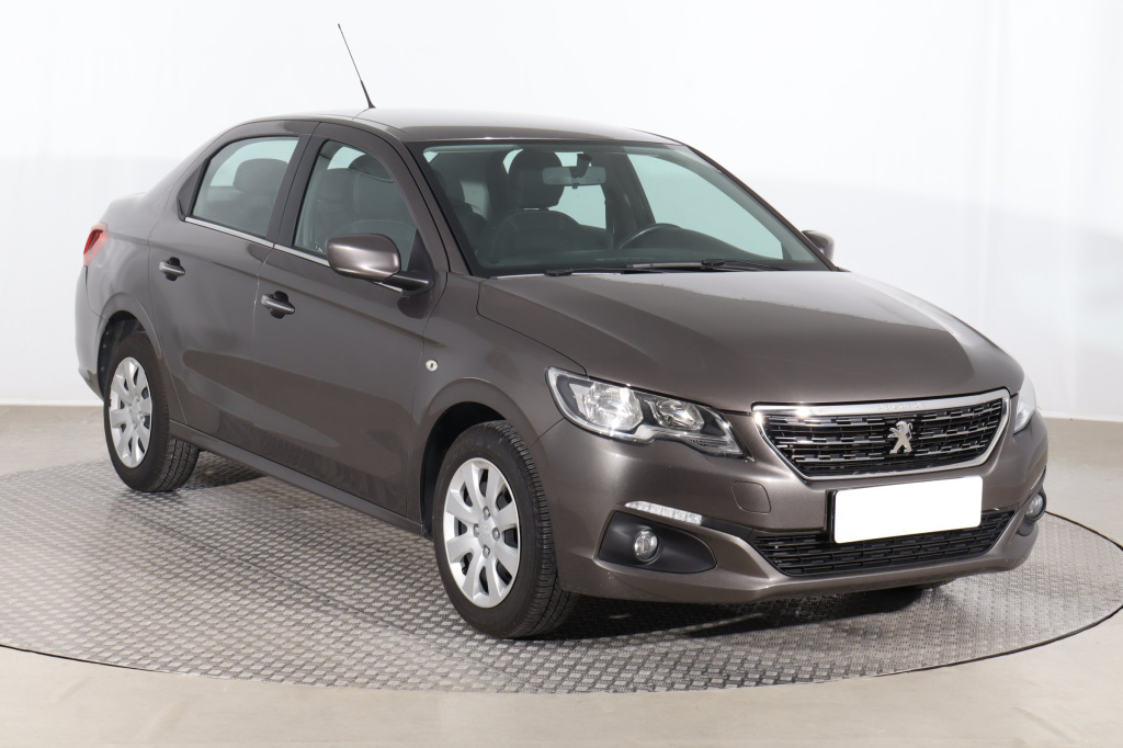 Peugeot 301