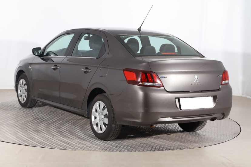 Peugeot 301, 2018