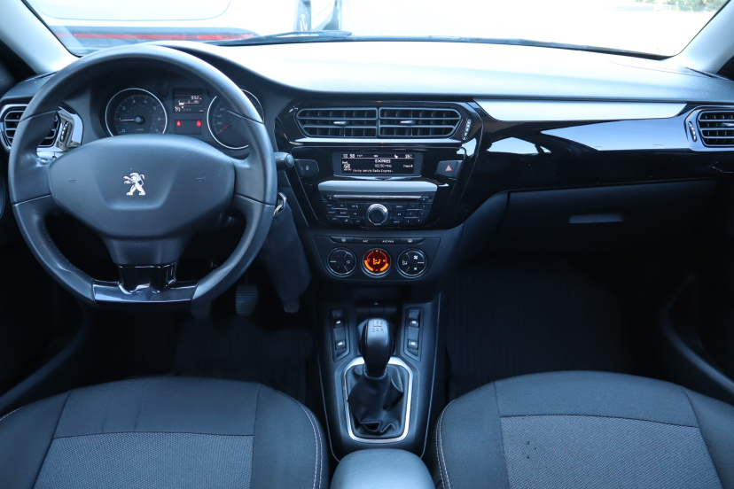 Peugeot 301, 2018