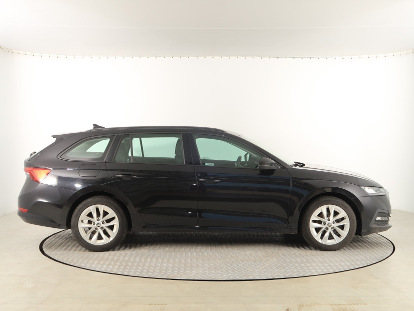 Škoda Octavia, 2021