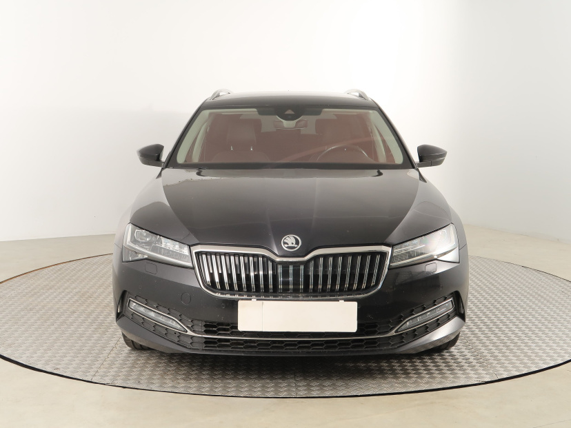 Škoda Superb, 2021