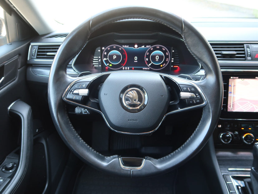 Škoda Superb, 2021