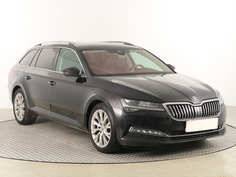 Škoda Superb, 2021