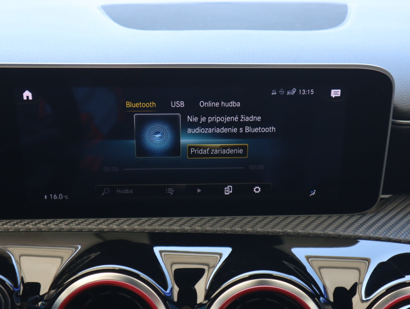 Mercedes-Benz A, 2019