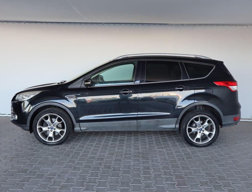 Ford Kuga, 2015