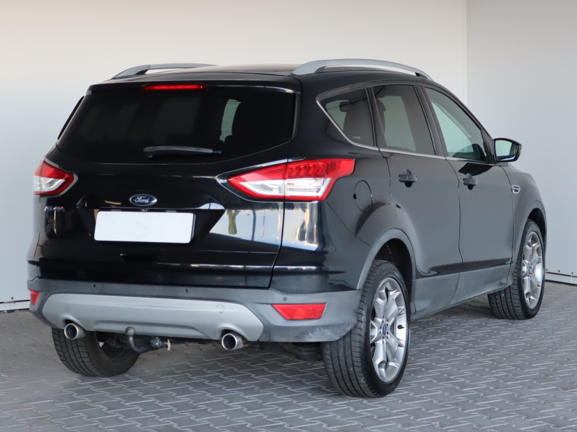 Ford Kuga, 2015