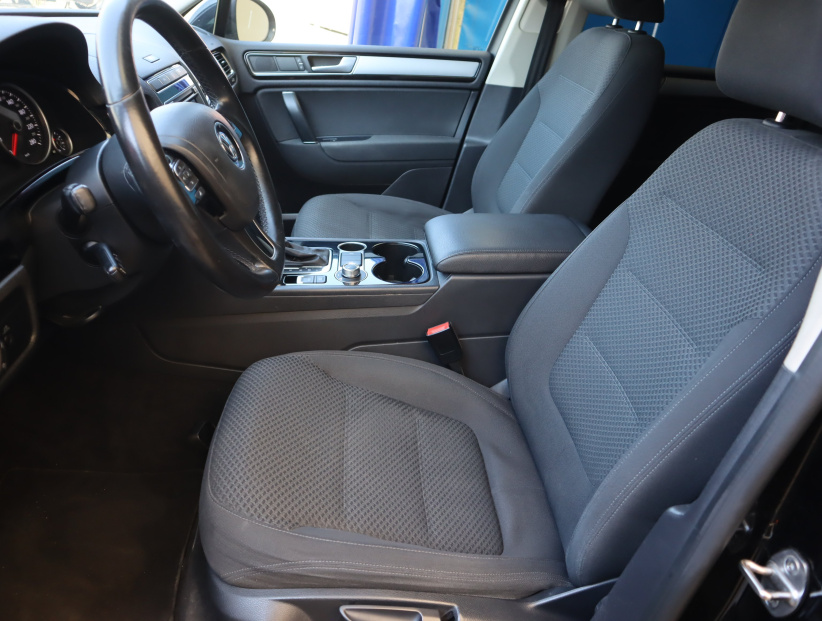 Volkswagen Touareg, 2016