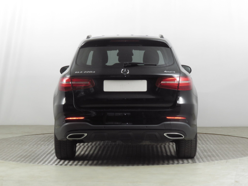 Mercedes-Benz GLC, 2016