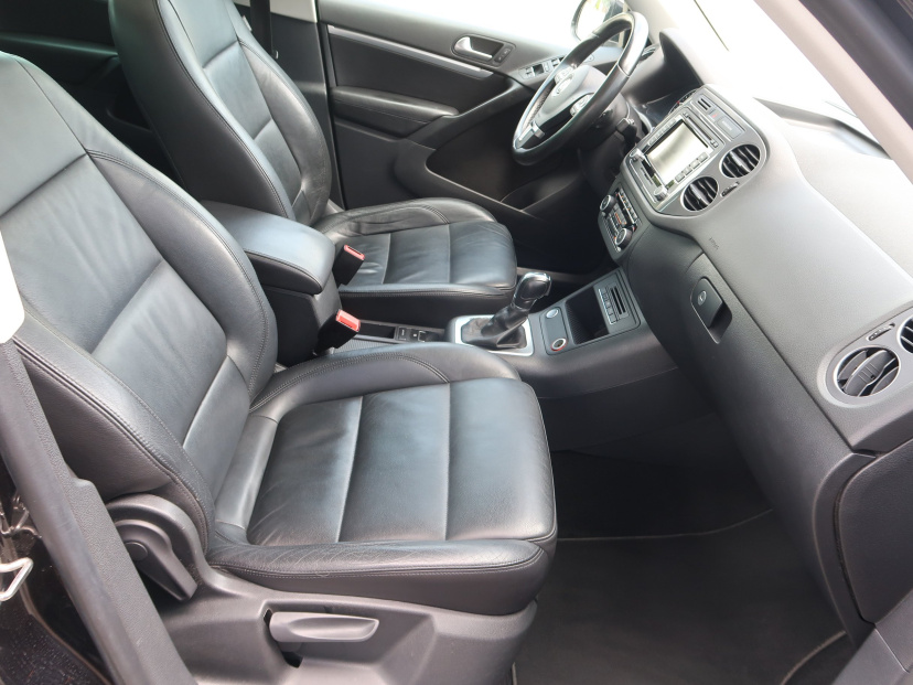 Volkswagen Tiguan, 2013