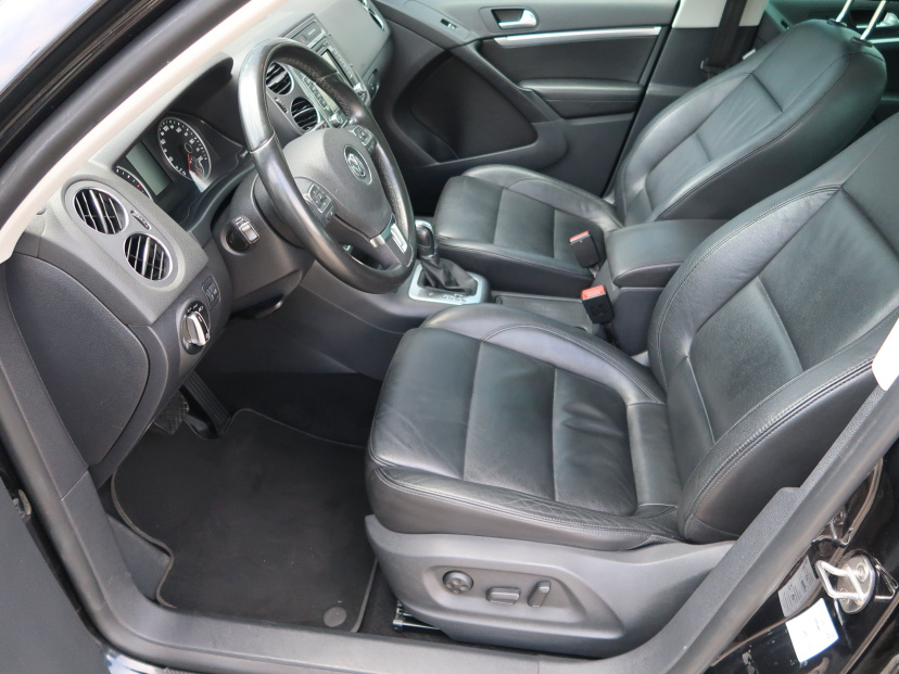 Volkswagen Tiguan, 2013