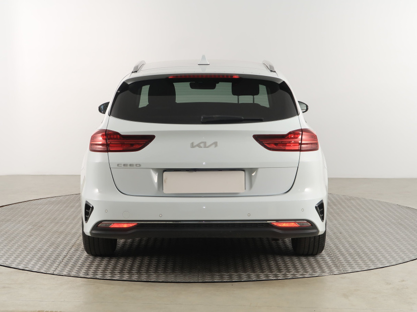 Kia Ceed, 2024