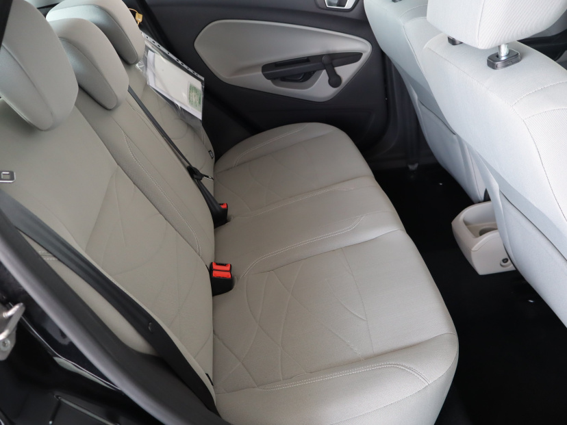 Ford Fiesta, 2013