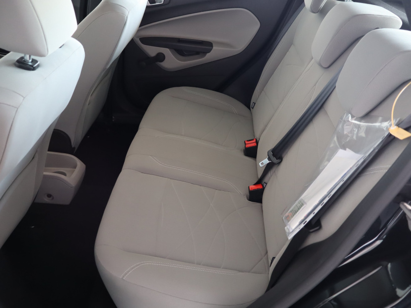Ford Fiesta, 2013