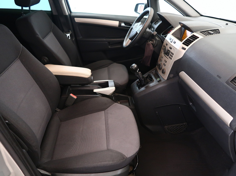 Opel Zafira, 2008