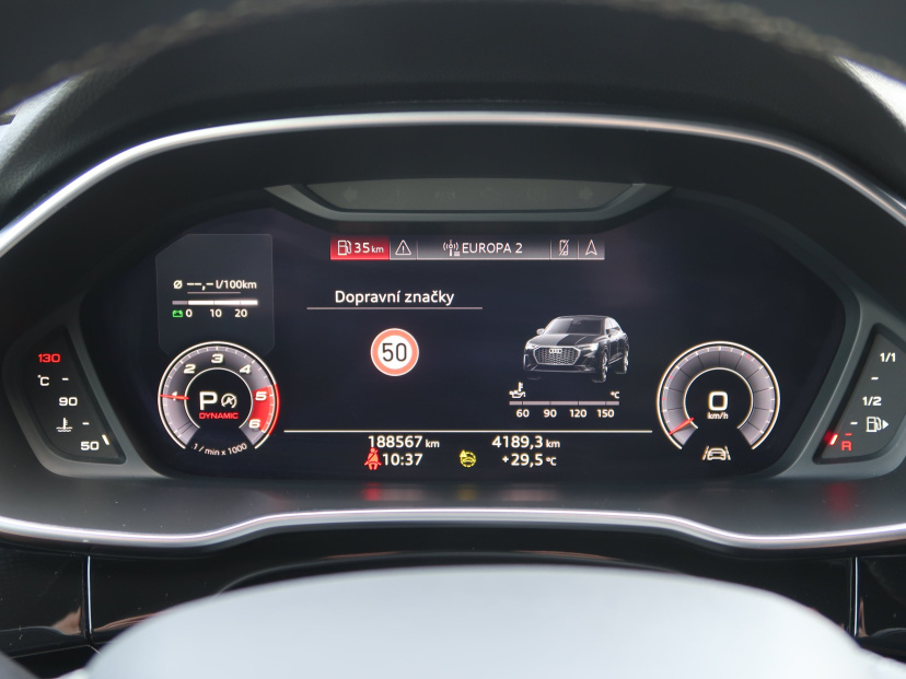 Audi Q3 Sportback, 2021