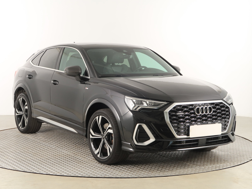 Audi Q3 Sportback, 2021