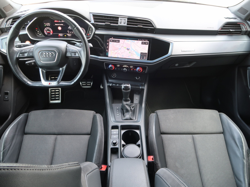 Audi Q3 Sportback, 2021