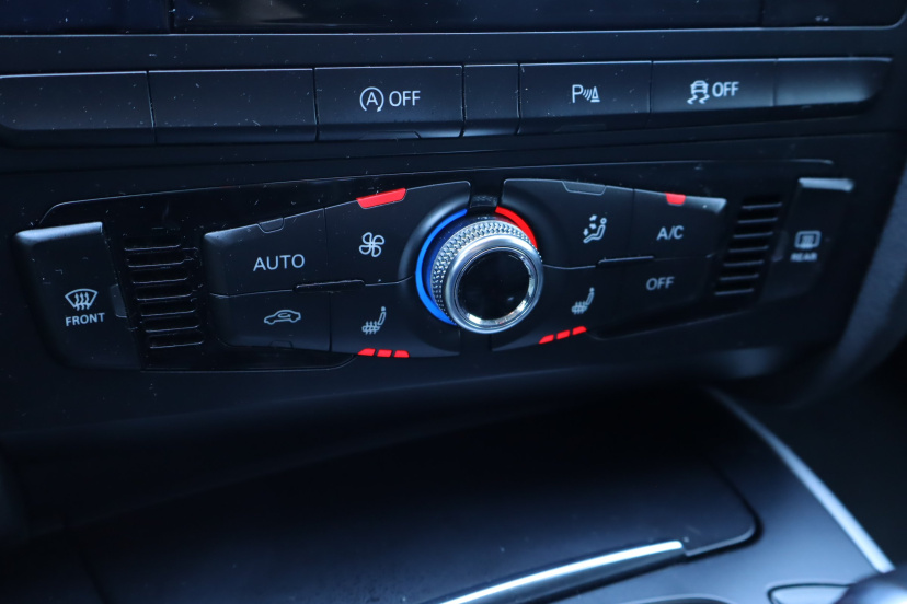 Audi A4, 2014