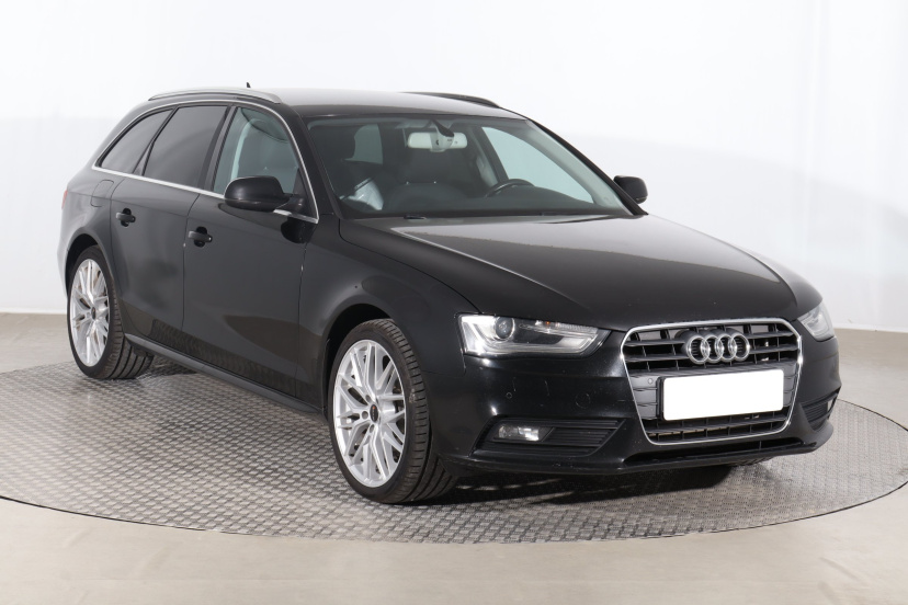 Audi A4, 2014
