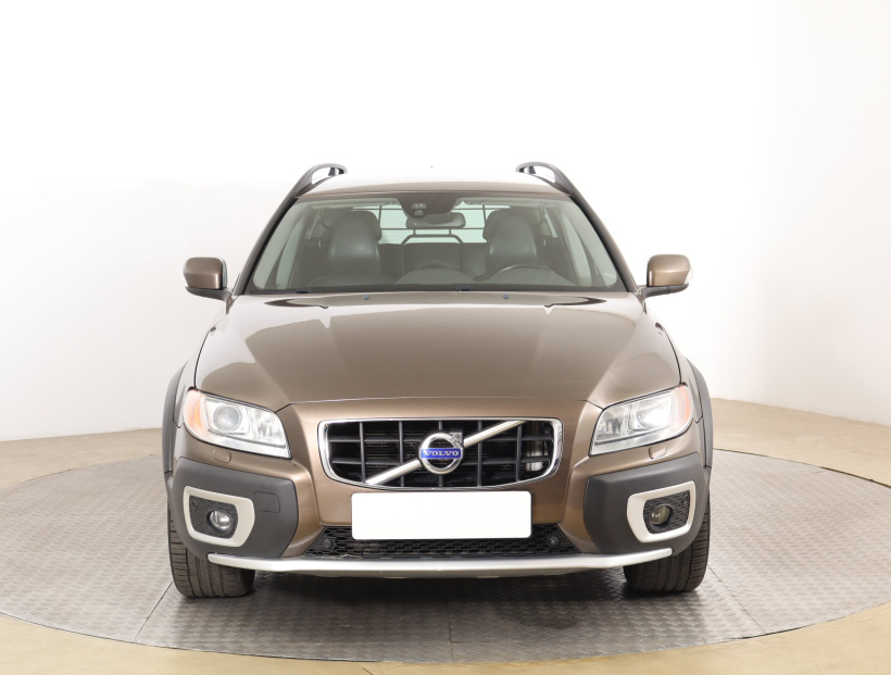 Volvo XC70, 2012