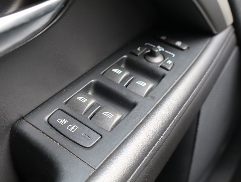 Volvo XC70, 2012