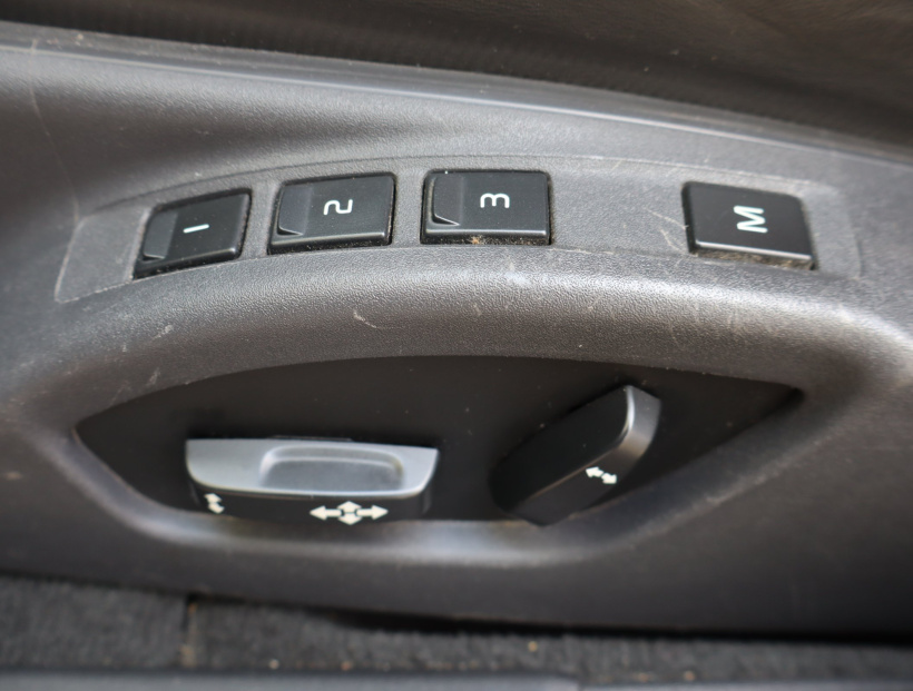 Volvo XC70, 2012