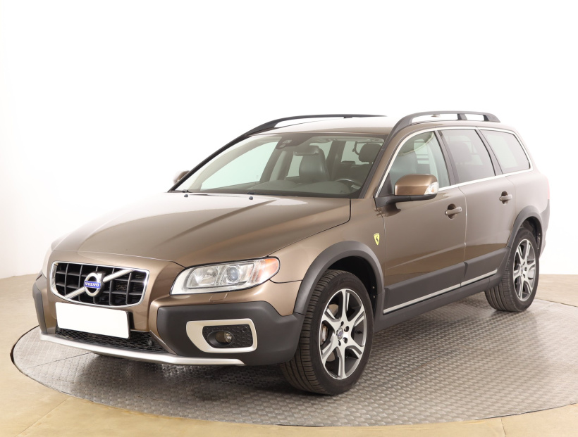 Volvo XC70, 2012