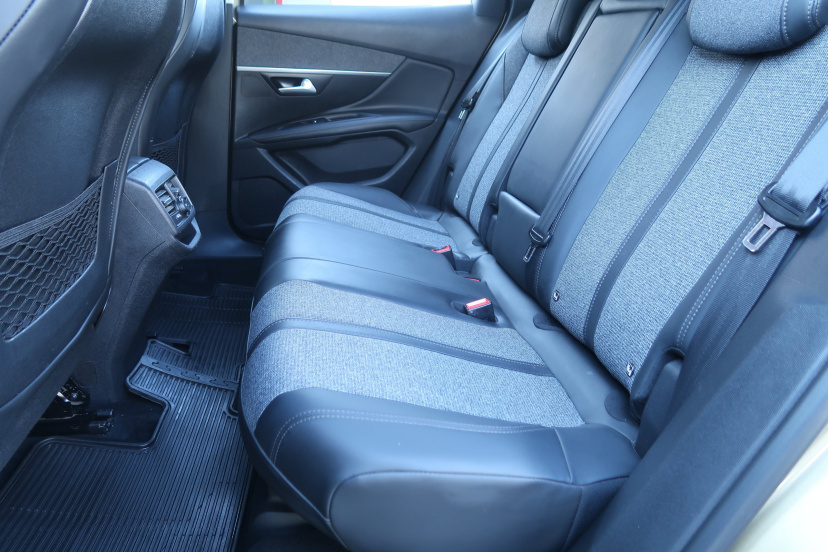 Peugeot 3008, 2017